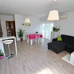 Kristina Apartment Murter